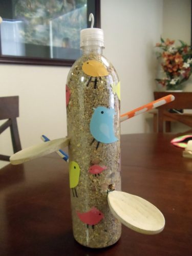 Make vegan bird feeding balls and recycled bird feeders